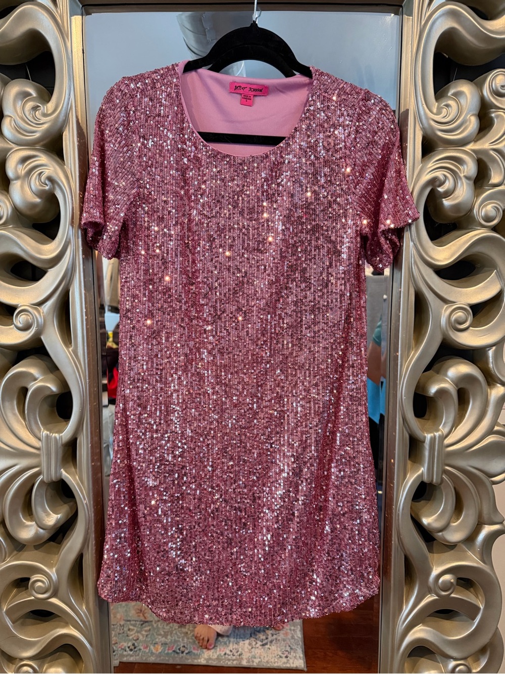 BNWOT Betsey Johnson Pink Sequin Short Sleeve T Shirt Dress Small
